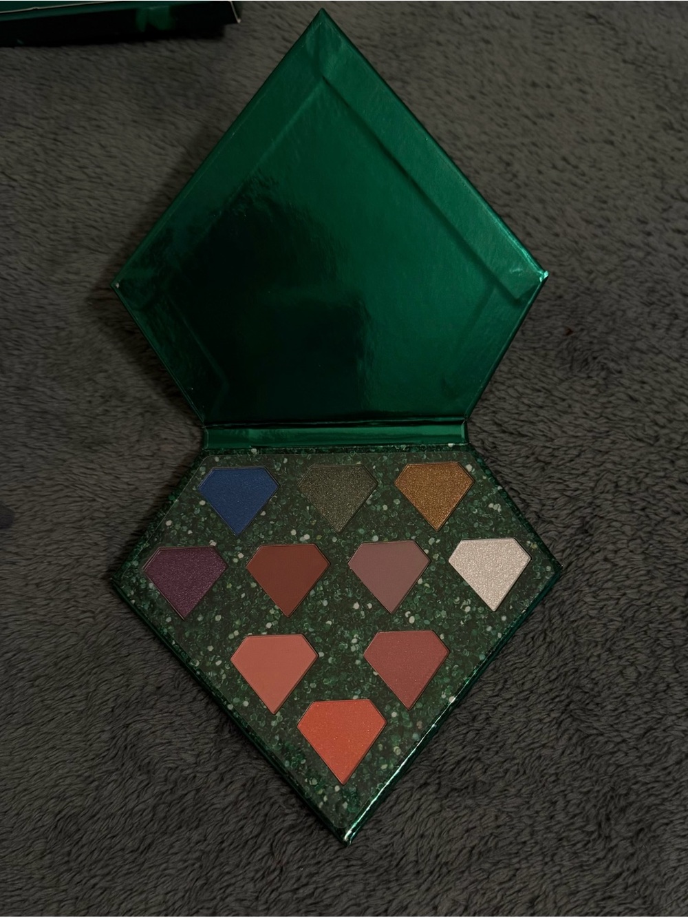 Avon Green Cosmetic Palette Compact